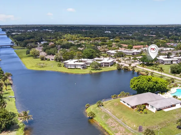 3 Greenway Vlg N #210, Royal Palm Beach, FL 33411