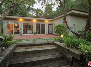 7310 Pyramid Dr, Los Angeles, CA 90046