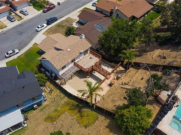 3rd image of 14579 Long View Dr