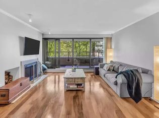 1425 Lameys Mill Rd, Vancouver, BC V6H3W2