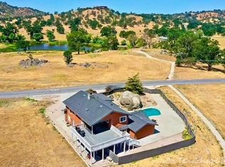 18350 Saint Andrews Dr, Tehachapi, CA 93561