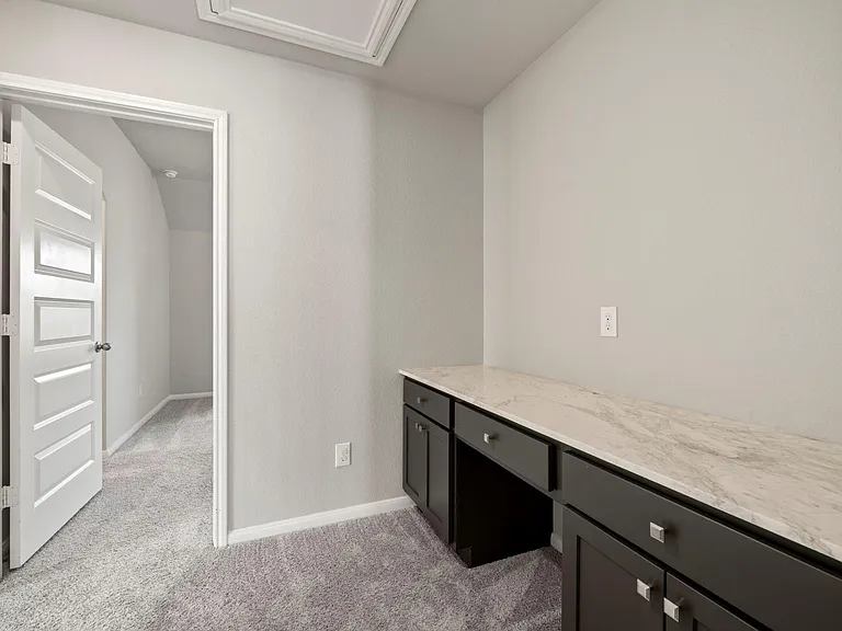 3938 Avalon Ridge Dr — Photo 31
