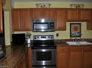 3027 S Lakewood Rd, Labelle, FL 33935