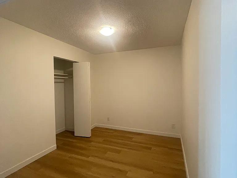 2228 Franklin St #309 — Photo 3