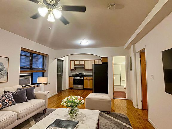 2nd image of 19 Orchard St APT 2B