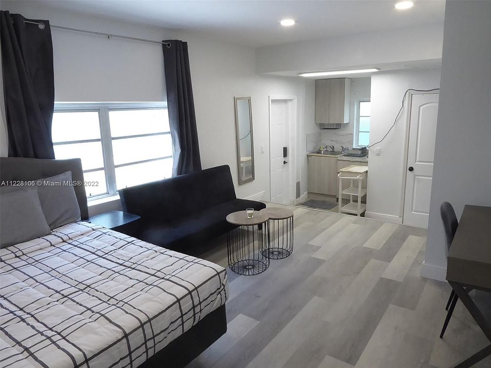 1st image of 7005 NE 5th Ave #2