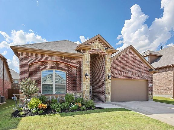 3rd image of 3808 Gennaker Dr