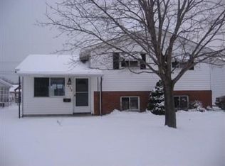 4215 Holl Rd, Sheffield Lake, OH 44054
