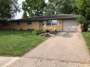 611 Barbara Dr, Tipp City, OH 45371