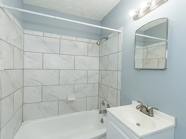 4342 Sunshine Dr — Photo 15