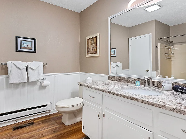 182 Allison Dr — Photo 5
