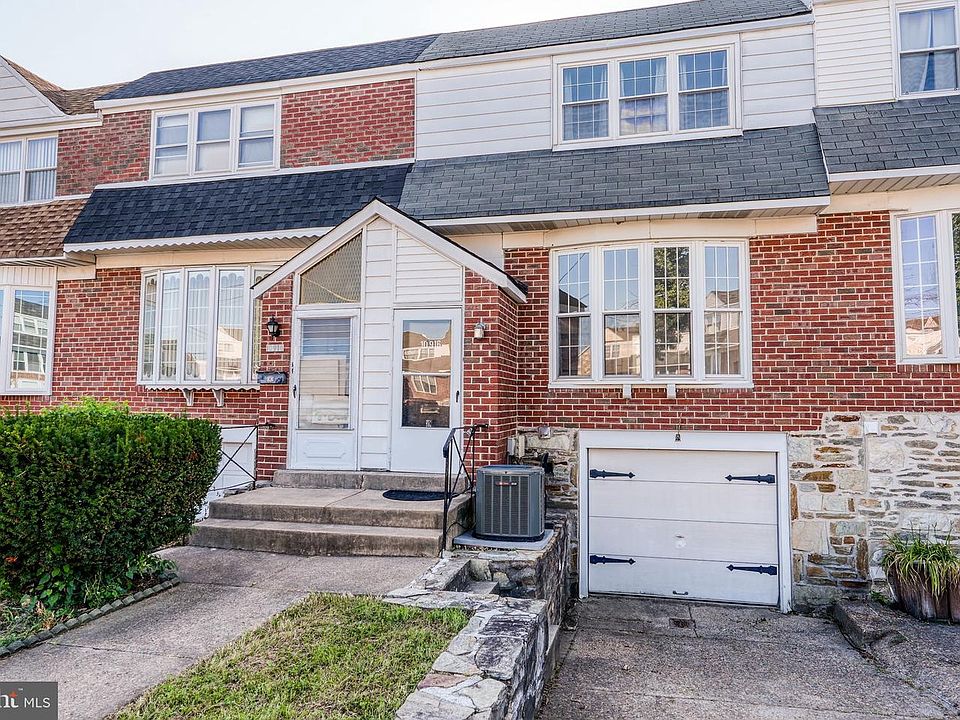1st image of 10916 Modena Pl
