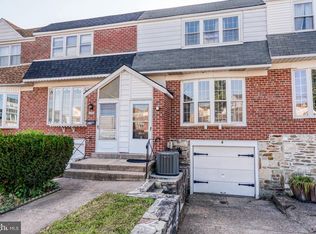 10916 Modena Pl, Philadelphia, PA 19154
