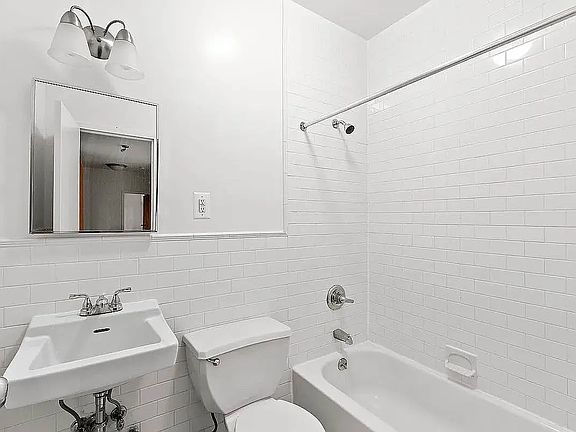 5th image of 160 W 118th St APT 4A