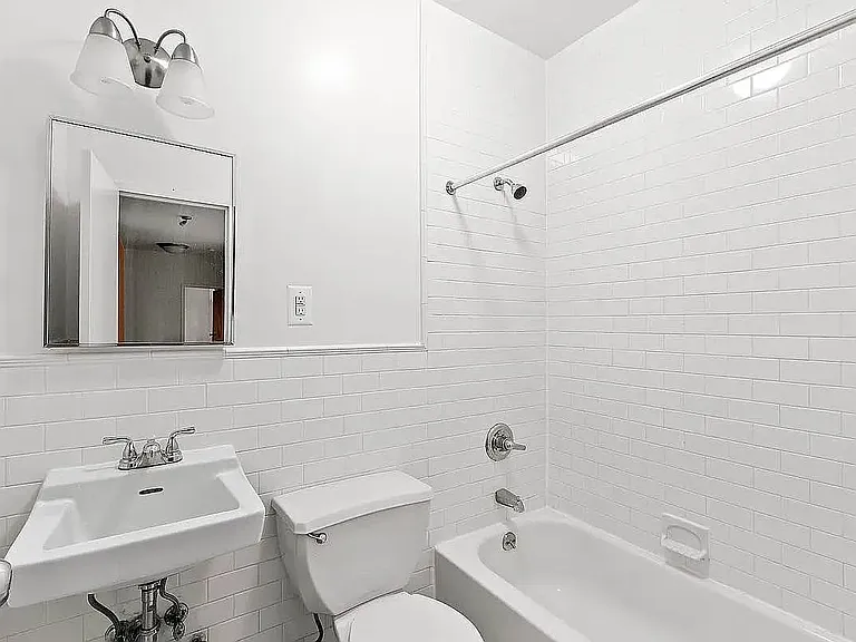 160 W 118th St #4A — Photo 5