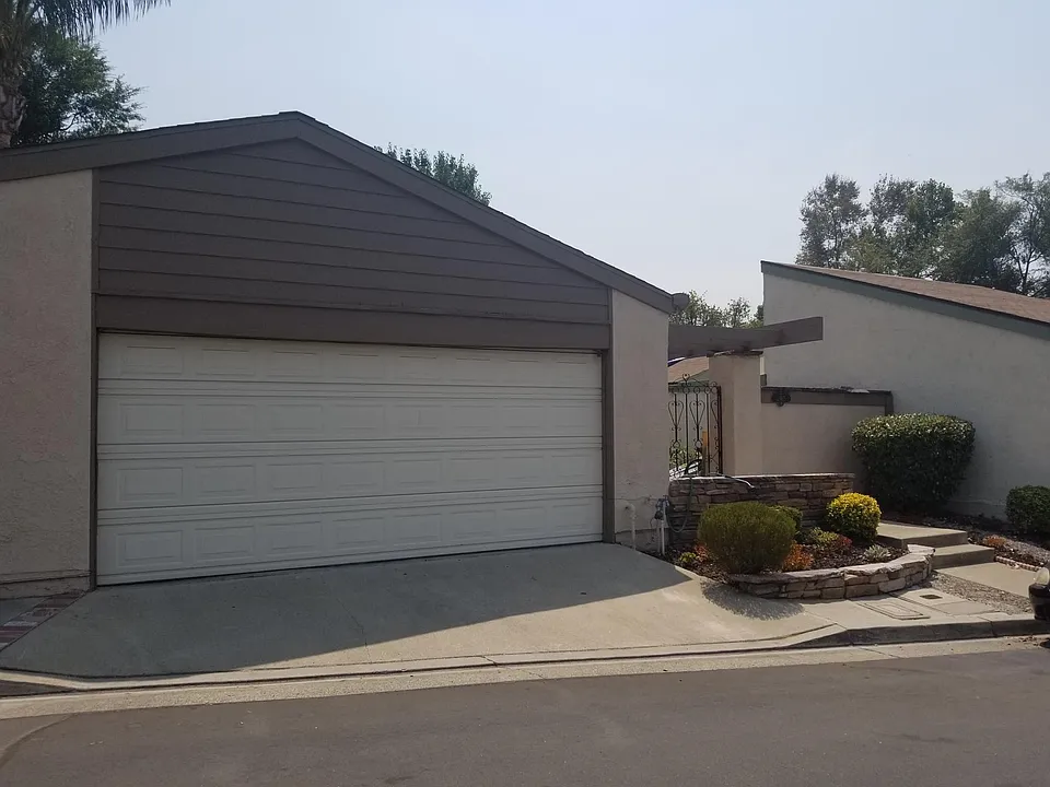 2985 Gingerwood Cir