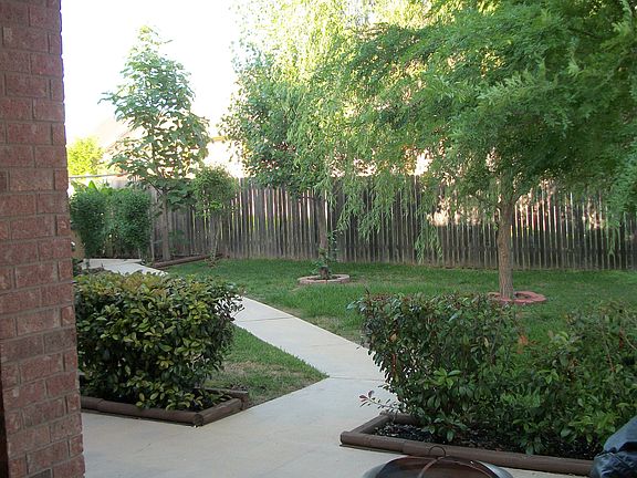 3rd image of 10305 Grizzly Oak Dr
