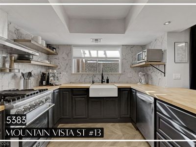 5383 Mountain Vista St Unit 13, Las Vegas, NV, 89120