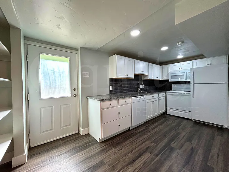555 S 330th St E #2 — Photo 6