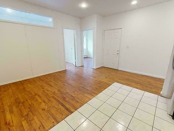 5th image of 293 Throop Ave #2