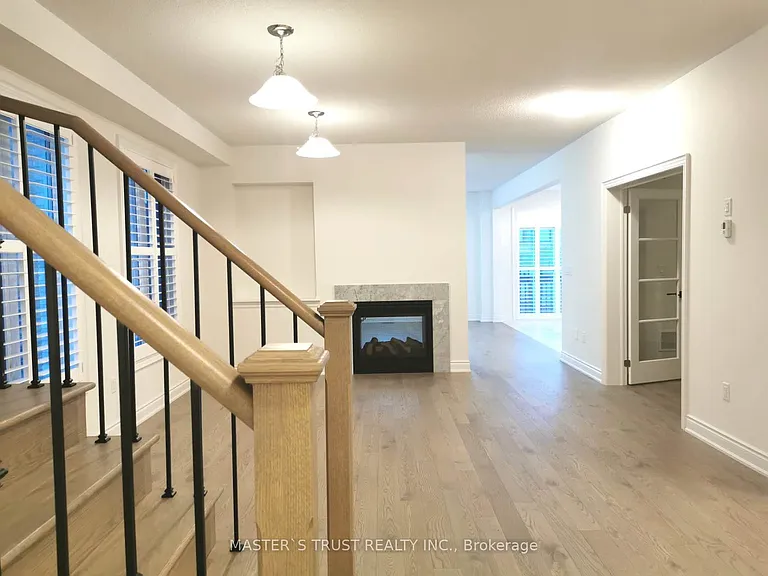 33 Terrain Ct — Photo 5