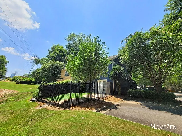 1628 Lela Ave — Photo 12