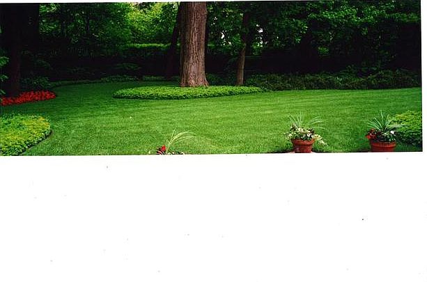 2nd image of 857 Sheridan Rd