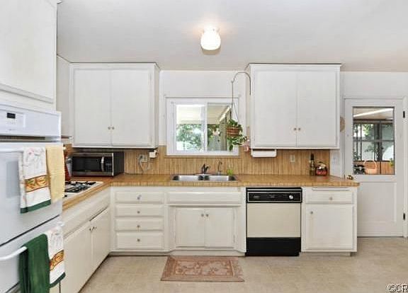 5th image of 11832 Gladstone Dr