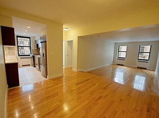 8 Gramercy Park S APT 4J, New York, NY 10003