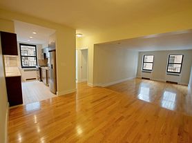 8 Gramercy Park S