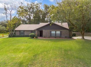 1092 Torchwood Dr, Deland, FL 32724