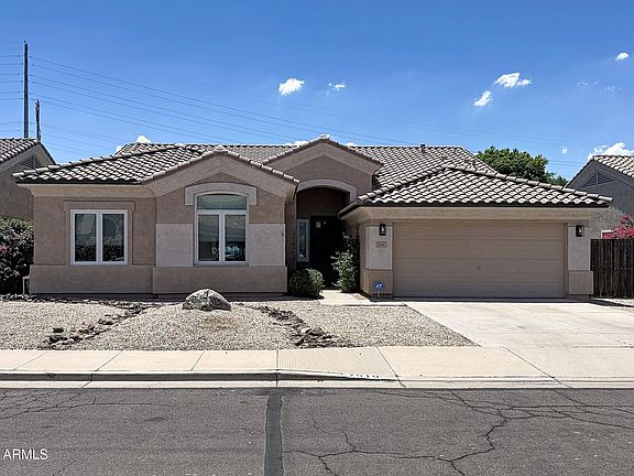3rd image of 7919 E POSADA Avenue