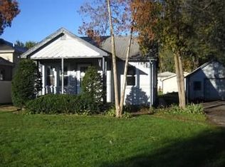 10920 S Nagle Ave, Worth, IL 60482