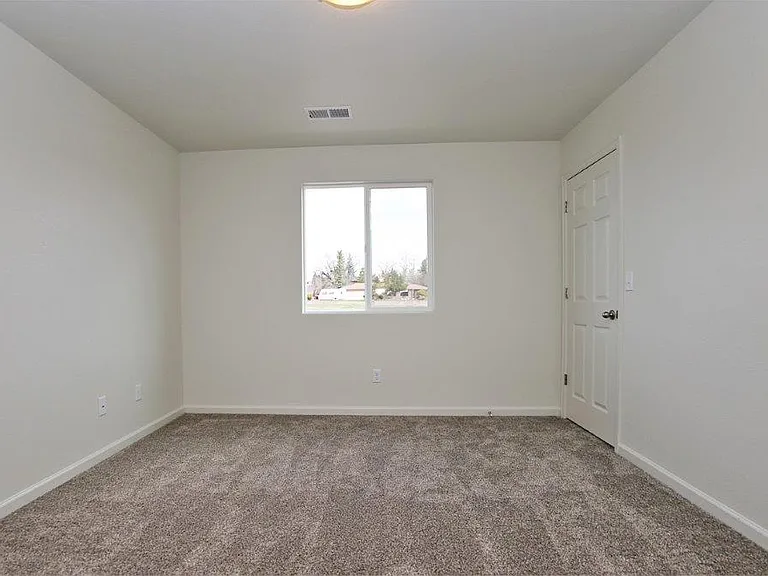 6334 Yellowstone Rd #B — Photo 8