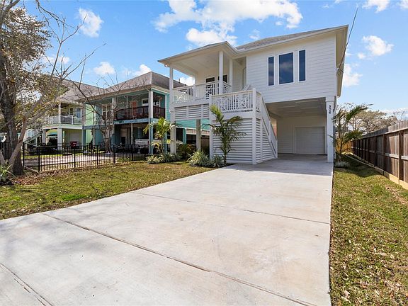 2nd image of 506 Pine Rd