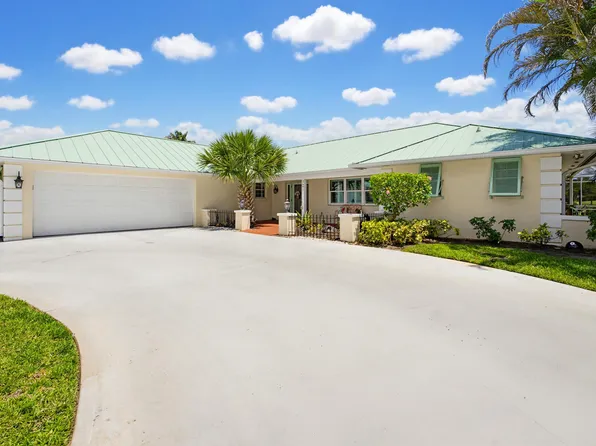 3491 SE Clubhouse Place, Stuart, FL 34997