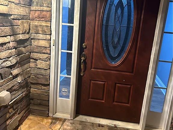 5th image of 4215 Hamilton Walk Dr