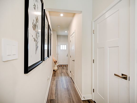4th image of 56 Pratt Ln