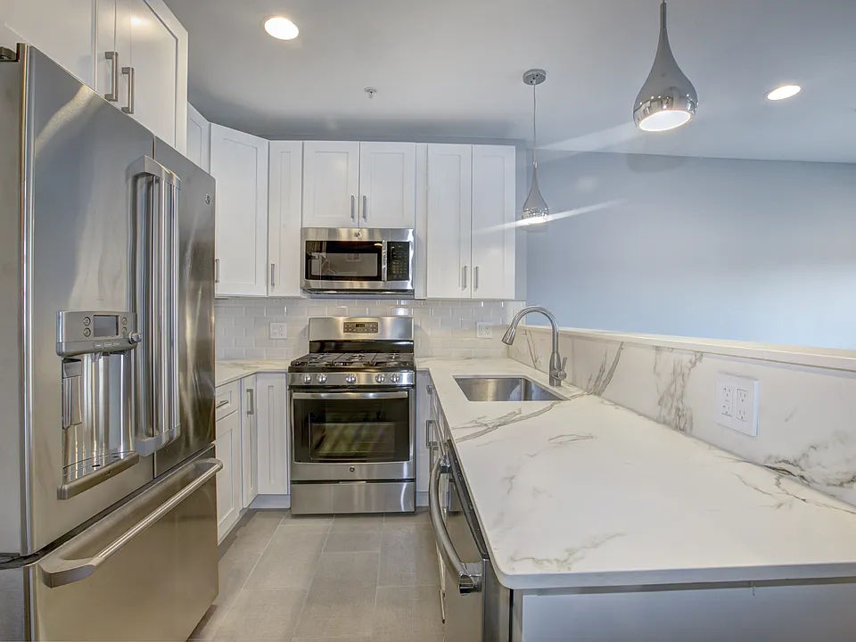 1827 Benning Rd NE #204
