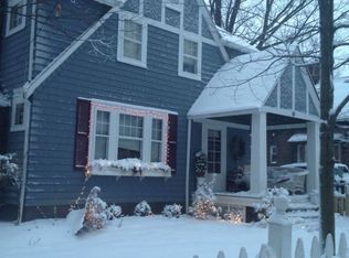 387 Columbia Rd, Bay Village, OH 44140