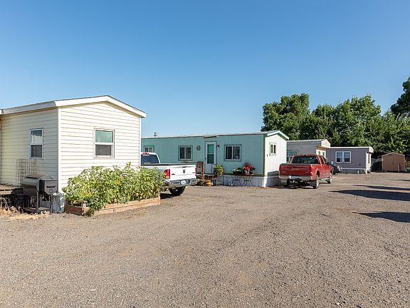 5th image of 547 S Billings Blvd