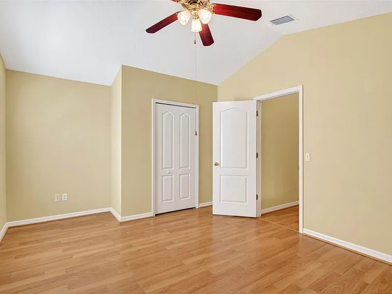 10801 Spring Mountain Pl — Photo 25