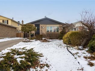 72 Athenia Dr, Hamilton, ON L8J 1S8