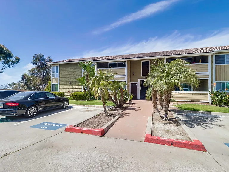 524 Telegraph Canyon Rd #G — Photo 92