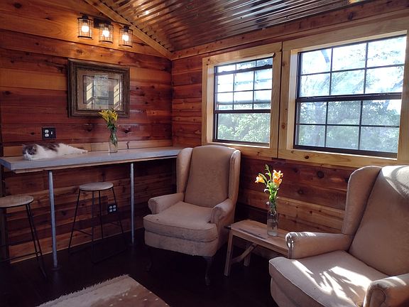 Living room. (unfurnished)
