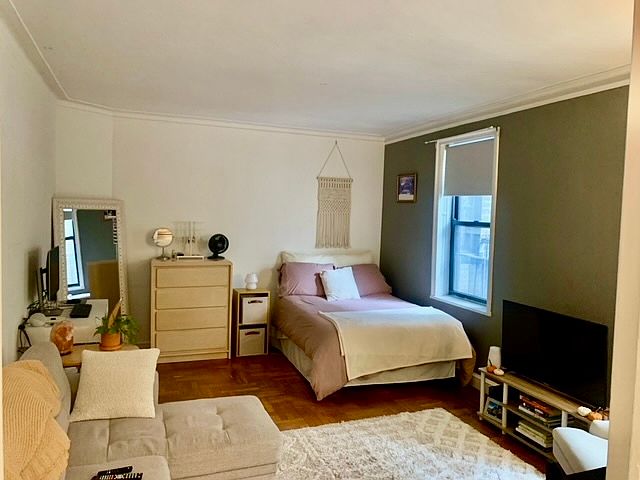 1st image of 208 E 28th St APT 2K