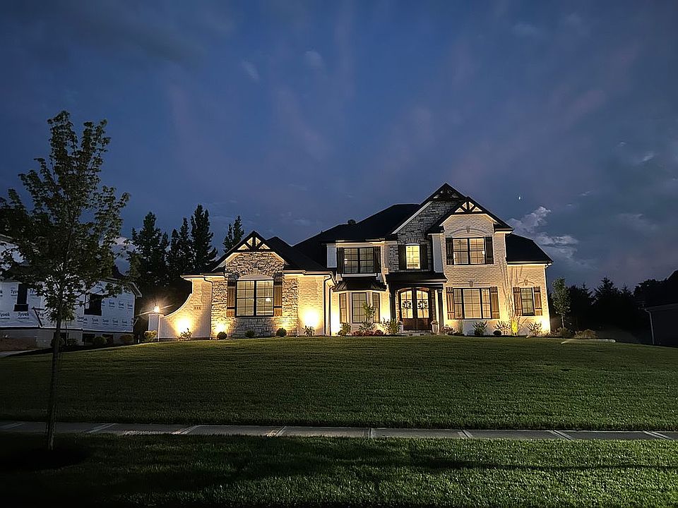1st image of 626 Silverleaf Ln