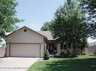 626 Ponderosa Cir, Parachute, CO 81635