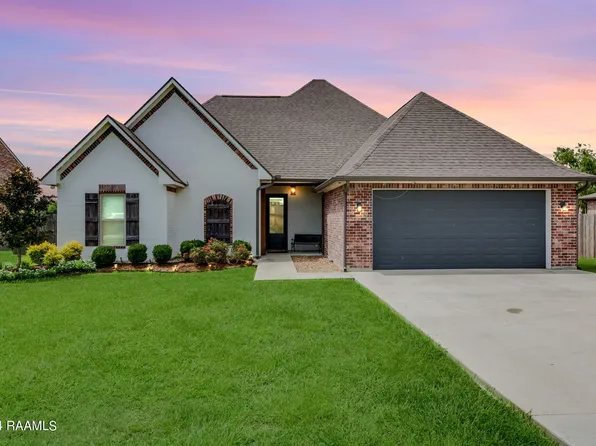 1179 Grand Loop, Breaux Bridge, LA 70517