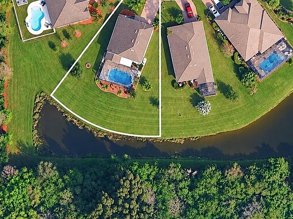 2nd image of 655 VALENCIA Circle SW